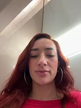 แชท XXX สดของ ariiel_