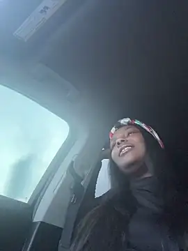 Bleuk: онлайн-секс-чат