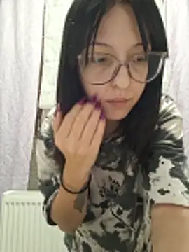 AllexyAle Webcam show