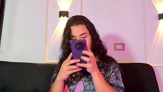 Chat XXX ao vivo de Angel-umbra