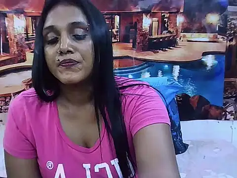 IndianSexyLady20 现场XXX聊天