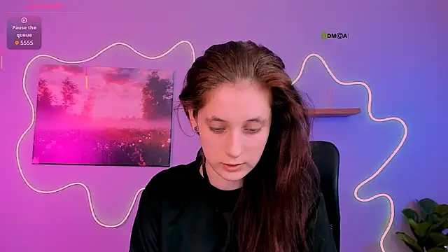 nami_glow – Kamerová šou