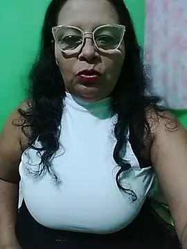 Chat +18 de Amarantha25 ao vivo