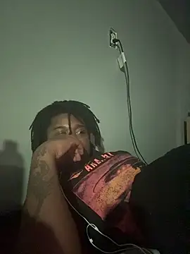 MIGHTYDEMONXXX Adlı Modelin Canlı XXX Sohbeti