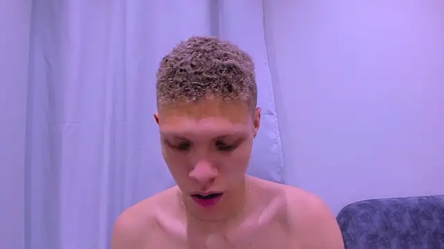 Webkamerová show greiberland