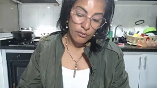 kateleyagrey 现场XXX聊天