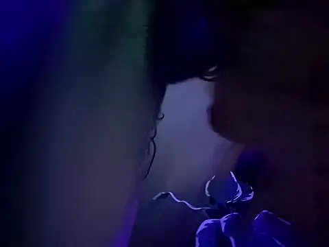 chronic_vibez – webcam-show