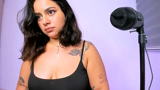 دردشة susy_angel الجنسية المباشرة