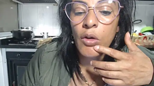 kateleyagrey Chat XXX live