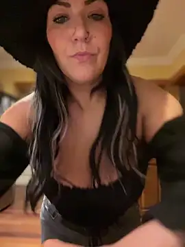 LittleMissEeve – Naživo XXX chat