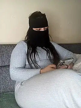 LONA-_- Live XXX-Chat