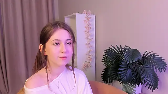 BetteSelbe live XXX chat