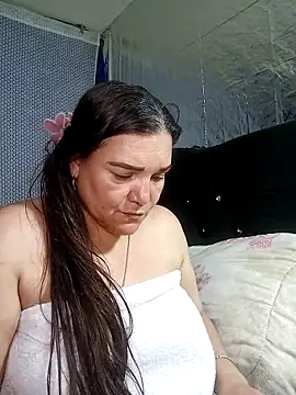 Zuleyka_69's Webcam Show