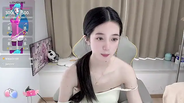 OiOi-666 Webcam show