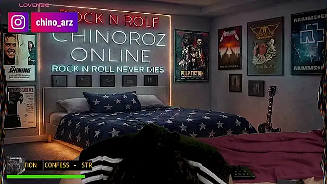 chino_roz élő XXX-chatje