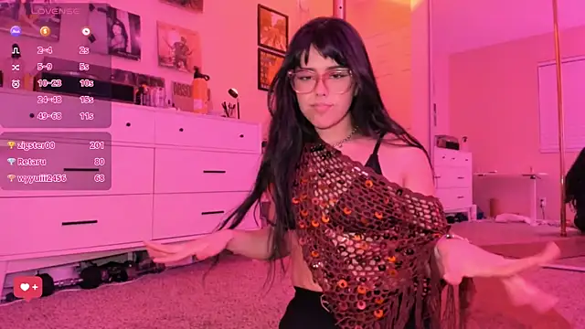 Evie-Luna: онлайн-секс-чат