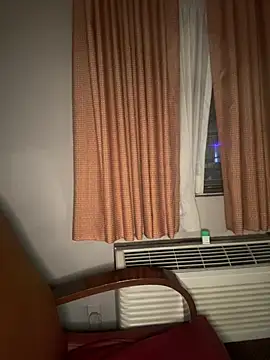 Stressreliever82 Chat XXX live