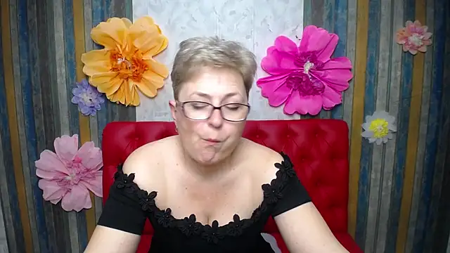 แชท XXX สดของ EmiliaGree