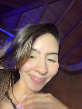 แชท XXX สดของ RouseColins