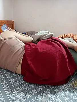 linda_bae00: διαδικτυακό σόου στην κάμερα