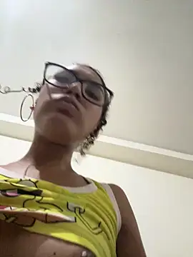 Chatroom XXX en direct de luciagray1