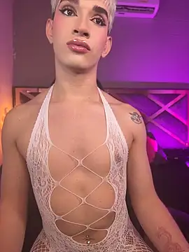 Cherry_zayden_'s Webcam Show