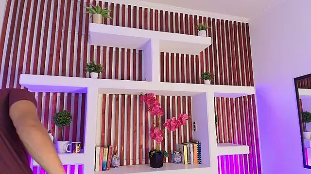 دردشة Kyros_leonidas الجنسية المباشرة