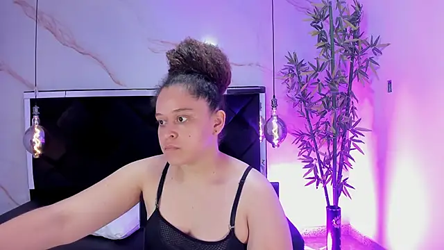 IrinaVoshh_ 现场XXX聊天