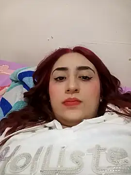 Онлайн чат XXX EsmeraldaNaim