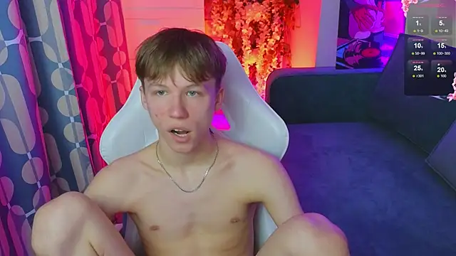 cuMte_boyのライブXXXチャット