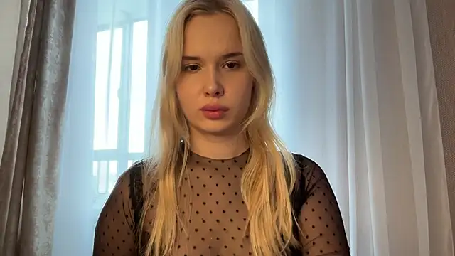 XXX chat uživo modela cutie_chloee