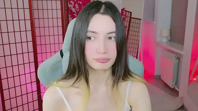 Chat XXX en directo de Asya_Smith