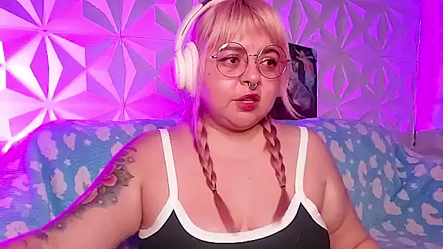 Satyn_doll – webcam-show