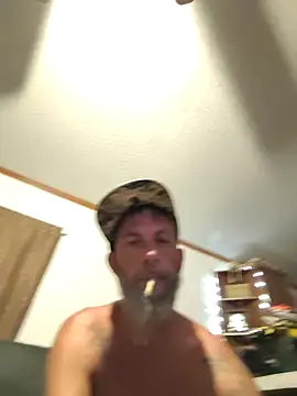 Hootie421's Live XXX Chat