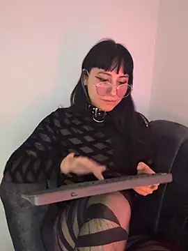 Chat XXX ao vivo de Ravenna666_