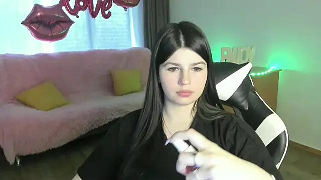 Chat +18 de KisaModel ao vivo