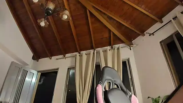 IsaFontanna 라이브 XXX 채팅