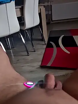 Szeltolo001 现场XXX聊天