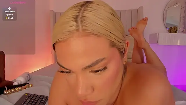 Živý XXX chat Shelynna_azzul