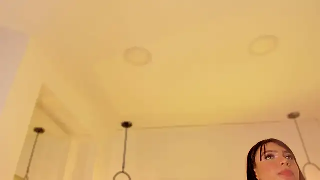 Živý XXX chat emmiily_z