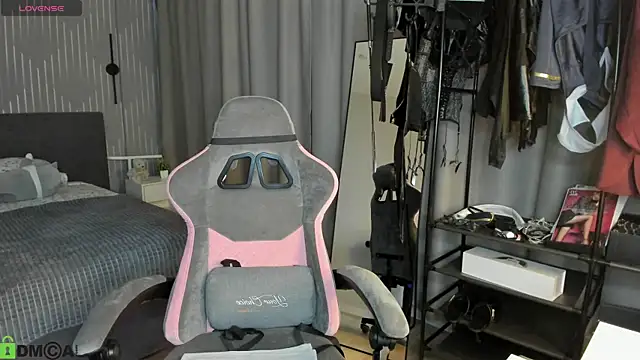 Linda_Zef1r Webcam-Show