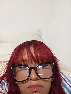 Chat XXX en directo de Lucero_777