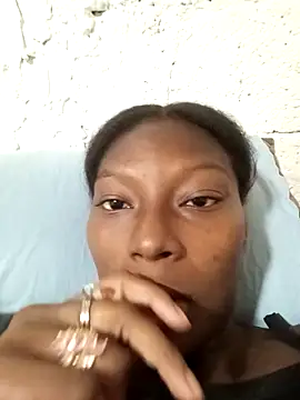 Show modela negritha28 na web-kameri