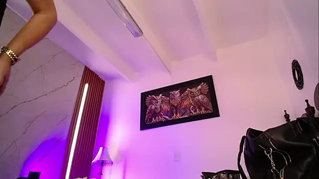 Chat XXX ao vivo de Lunaa_Scarlett