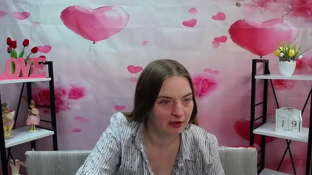 Онлайн чат XXX FreyaDak