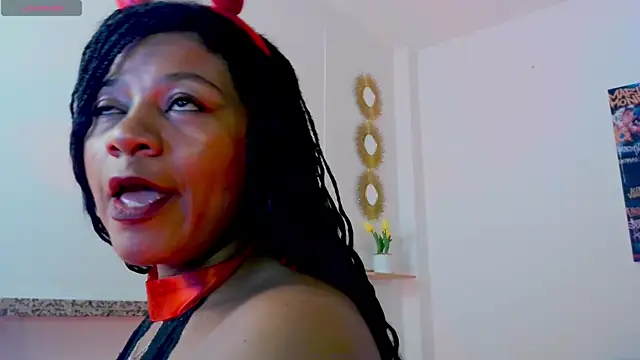 Chatroom XXX en direct de KeisySmith