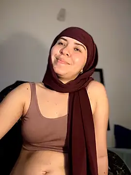 MatchedEyebrow webcam show