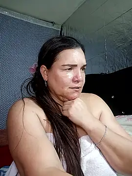 Zuleyka_69 Adlı Modelin Canlı XXX Sohbeti