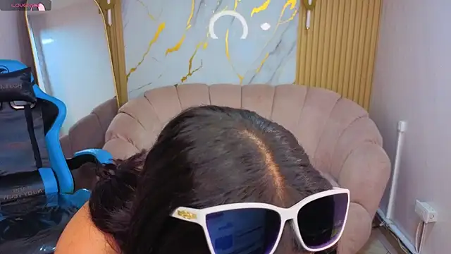 Erika_Suarez_b Live XXX-chat