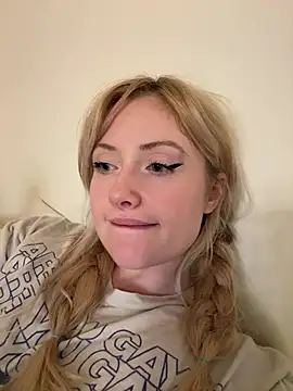 Chat +18 de seeunexttuesday ao vivo